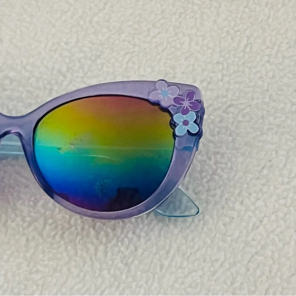 ⭐️4/$10 Gymboree Spring Bloom Purple Hydrangea Sunglasses.